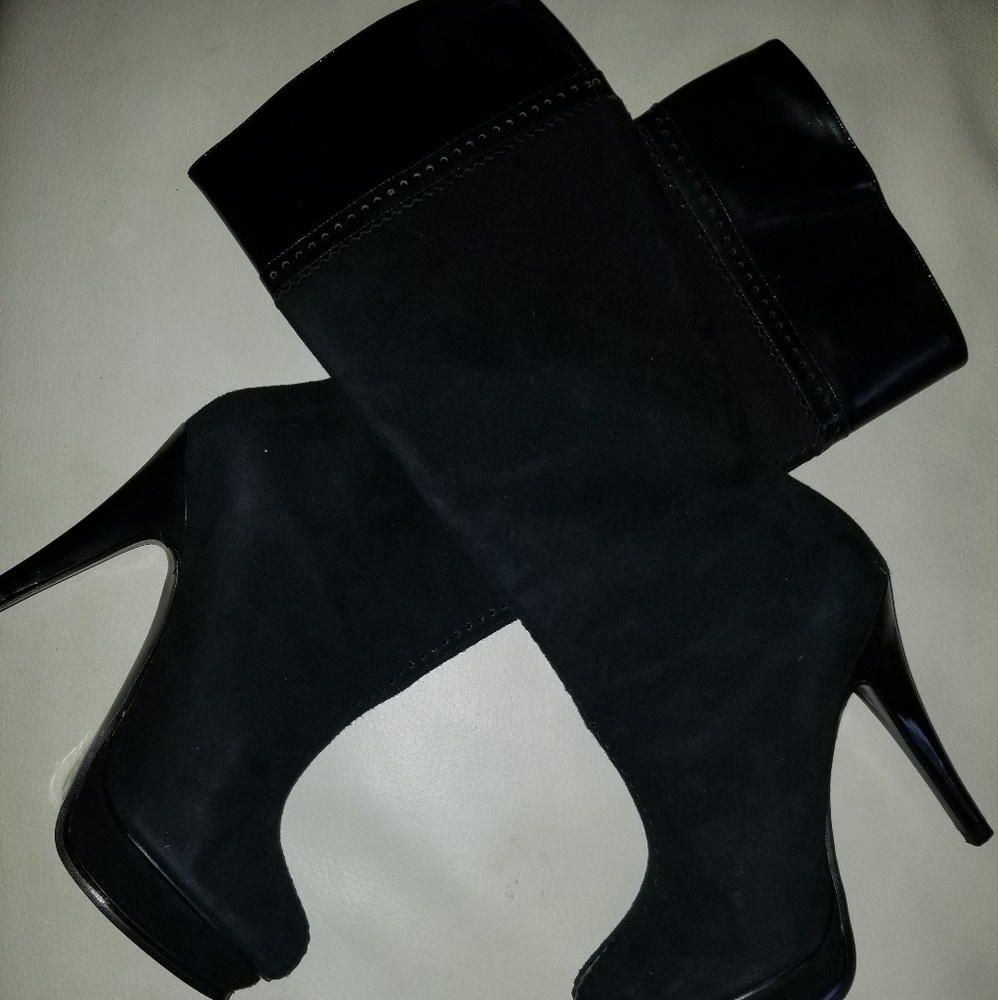 Black boots